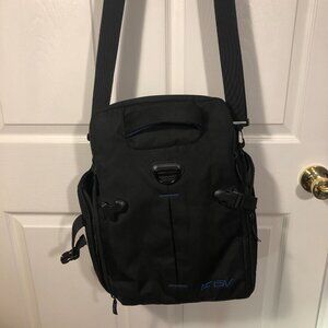 LSV men  black convertible biking bag, versatile / convertible messenger bag